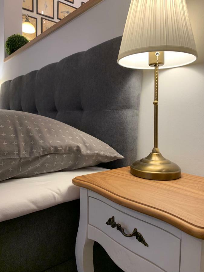 Frank Apartman Deluxe Villa Eger Luaran gambar